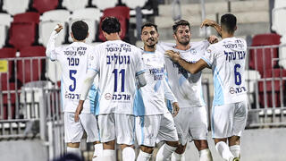 שחקני טבריה חוגגים