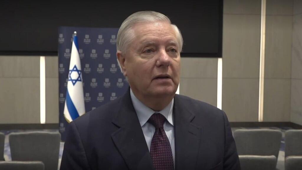 Лидси Грэм (Фото: Идо Эрез) הצהרה של הסנאטור לינדזי גרהאם בזמן ביקורו בישראל