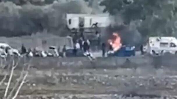 תיעוד מתקיפת הרכב בלבנון