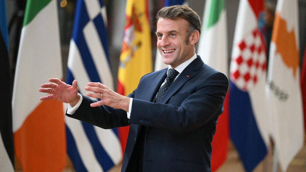 נשיא צרפת מקרון פסגה של מנהיגי האיחוד האירופי בריסל ב-18 בדצמבר