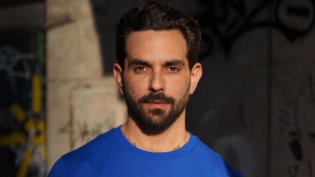 ג'ייסון דנינו הולט