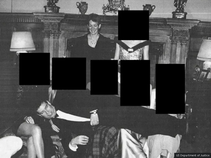 In redacted photo, former Prince Andrew seen lying across the laps of young women at Jeffrey Epstein's estate אנדרו תיקי אפשטיין