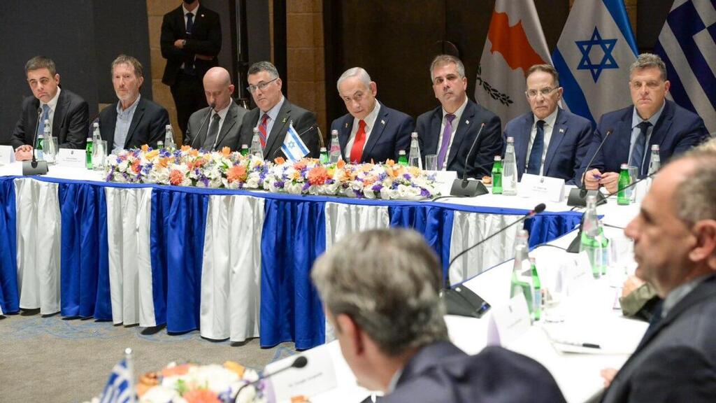 נתניהו עם ראש ממשלת יוון ונשיא קפריסין