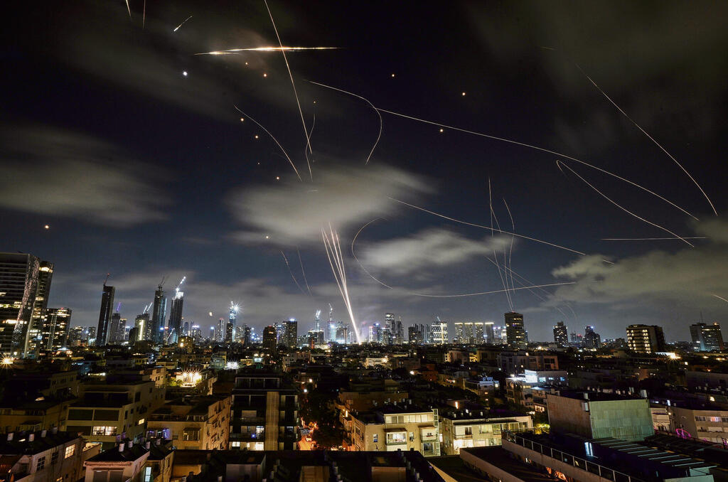 Air defenses activiated over Tel Aviv 