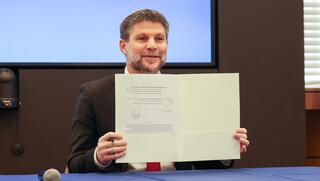 סמוטריץ' לנתניהו: תמוך בהעלאת הפטור על חבילות