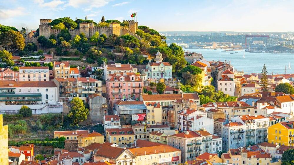 Lisbon (Photo: Sean Hsu / Shutterstock) ליסבון, פורטוגל