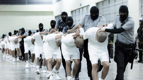 מתקן הכליאה CECOT