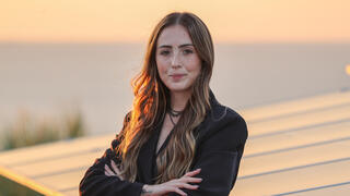 דניאל ביטון והפאנלים הסולאריים