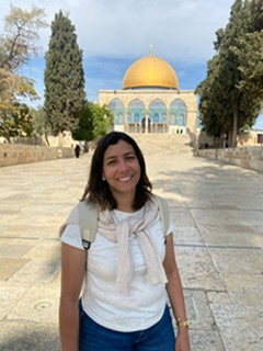 Suellen Araujo from Brazil 