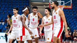 שחקני הפועל ירושלים חוגגים