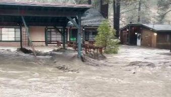 סופה בחג המולד: שיטפונות ומצב חירום בקליפורניה