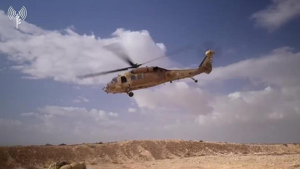 Вертолет ВВС ЦАХАЛа (Фото: пресс-служба ЦАХАЛа) תיעוד מפעילות כוחות הקרקע והאוויר המתמרנים בעזה וסוריה