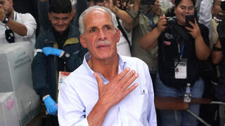 ה נשיא החדש של הונדורס נאסרי אספורה