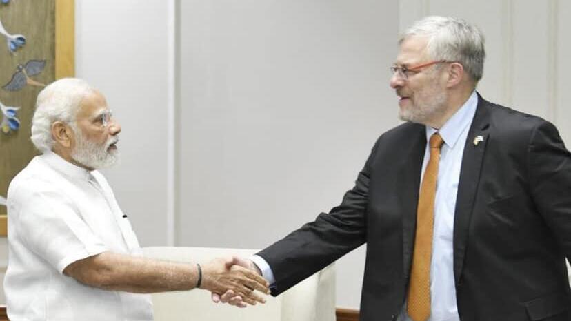 נאור גילאון