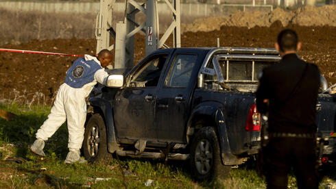רכבו של המחבל שביצע את פיגוע הדריסה והדקירה בתל יוסף ובית שאן