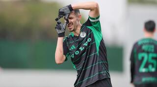 דולב חזיזה בעננים