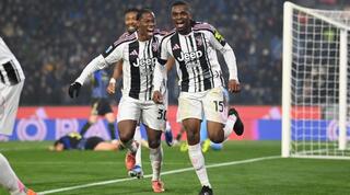 פייר קאלולו וג'ונתן דייויד מאושרים