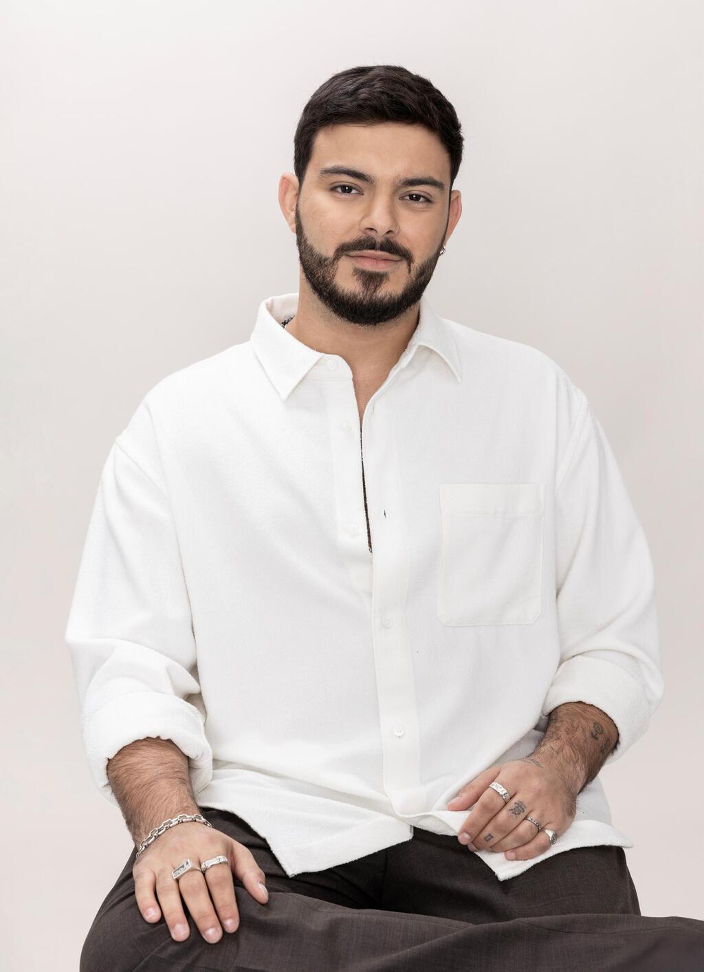 "לא הייתי מוכן שהמשפחה תקבל אותי שרוף". עומר ונקרט