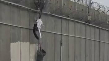 שב"חים חוצים את הגדר לישראל בציר 60, ירושלים