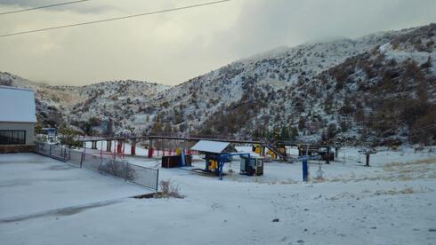 המפלס התחתון באתר החרמון, טמפ' 0 מעלות