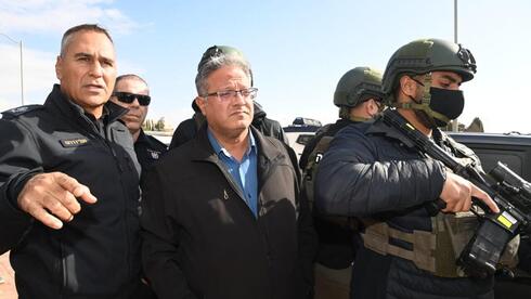 עימות בין צעירים בתבארין לבין כוחות המשטרה