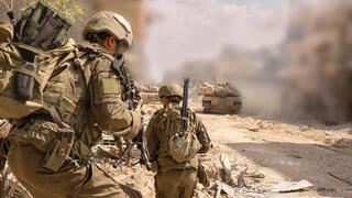 יבדקו מדוע המלחמה הארוכה הסתיימה מבלי שחמאס הוכרע צבאית. לוחמי חטיבת גבעתי פועלים בעזה במרכבות גדעון ב'