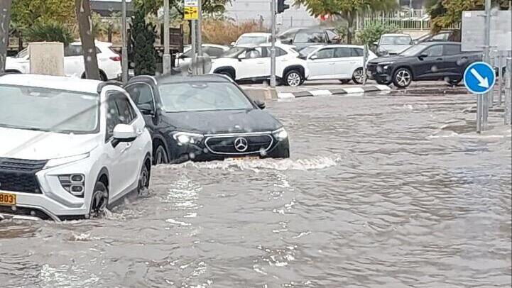 שיטפון בחיפה 