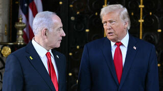 רה"מ בנימין נתניהו ונשיא ארה"ב דונלד טראמפ בפגישתם במאר-א-לאגו