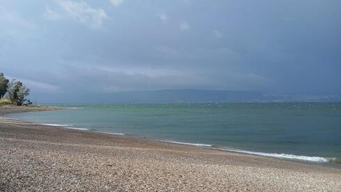 גשם בחוף סוסיתא