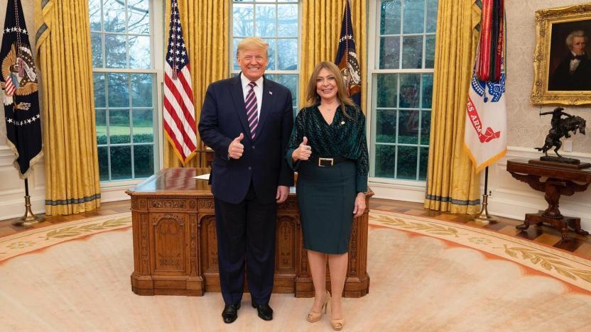 Ivonne Baki alongside her friend Trump, persuaded him to bring the Miss Universe pageant to Ecuador more than 20 years ago (Photo: X) איוון בקי שגרירה לשעבר מטעם אקוודור ממוצא לבנוני טראמפ