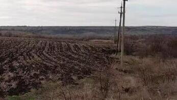 השדה החרוש במקום שבו עמד בית הקברות היהודי