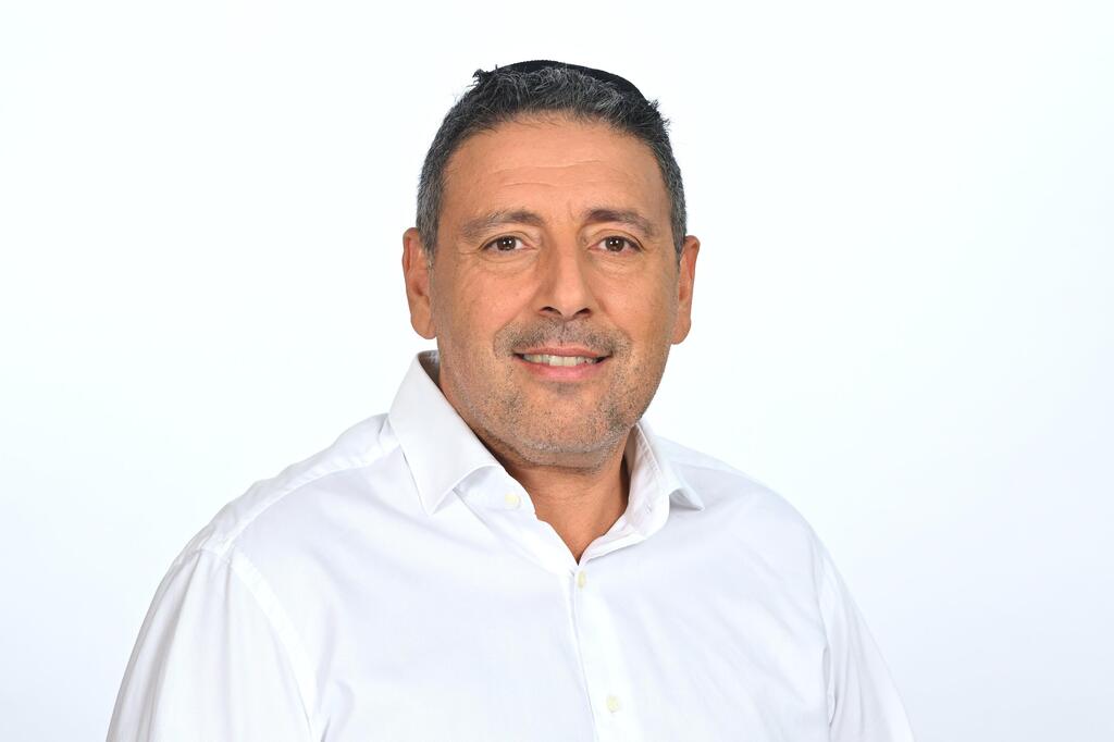 צחי אבו