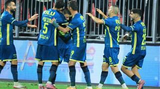 שחקני בני ריינה מאושרים