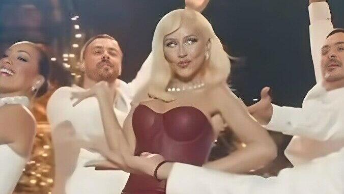 כריסטינה אגילרה