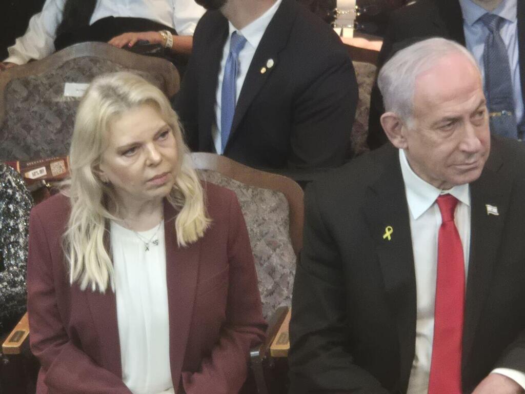 ראש הממשלה בנימין נתניהו ורעייתו באירוע בבית הכנסת שול במיאמי