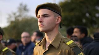 "רועי והמפקד נלחמו כשכולם במרחב המוגן - ונהרגו"