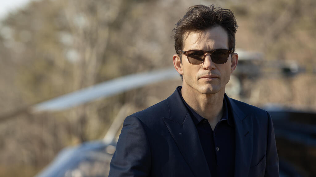 אשטון קוצ'ר מתוך: "הביוטי"