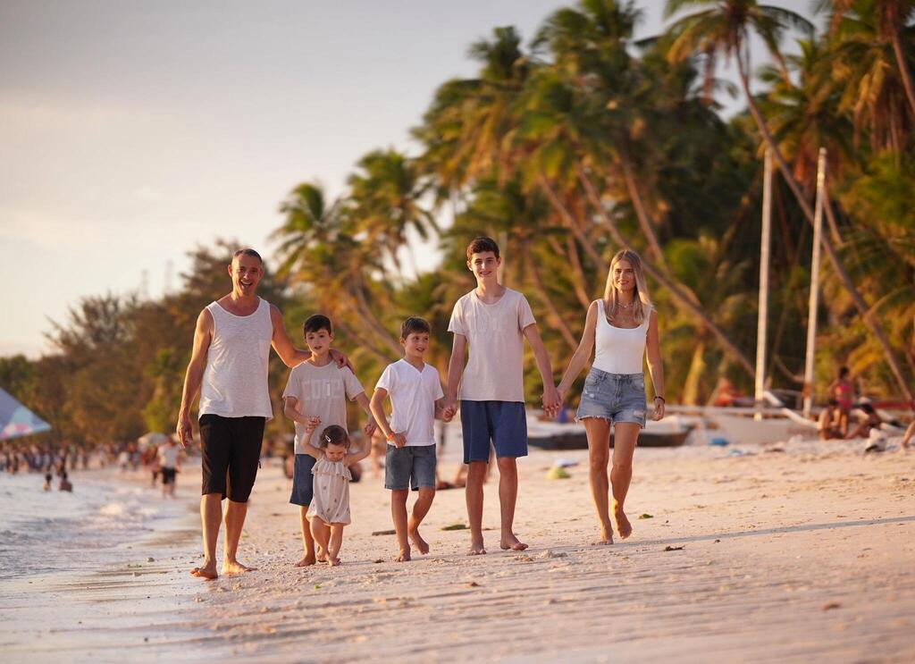 "We were in heaven". Roental and family (Photo: Private album) אריק רוזנטל ומשפחתו