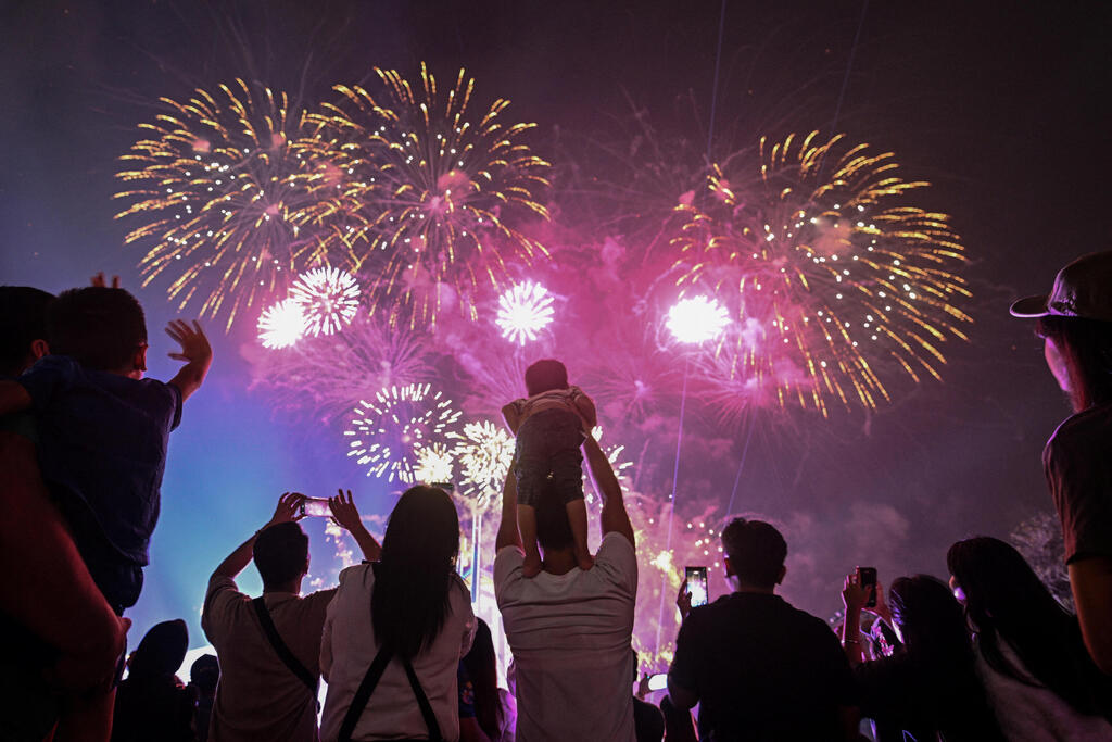 חגיגות שנה חדשה 2026 מנילה הפיליפינים