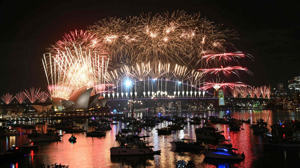 2026 celebrations in Sydney (Photo: Saeed Khan/ AFP) אוסטרליה חגיגות שנה חדשה 2026 סידני בית האופרה גשר נמל סידני