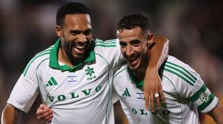 קנג'י חורה ודולב חזיזה בעננים