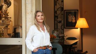 הבמאית שעברה מדירת גג ענקית לדירה שכורה קטנטנה