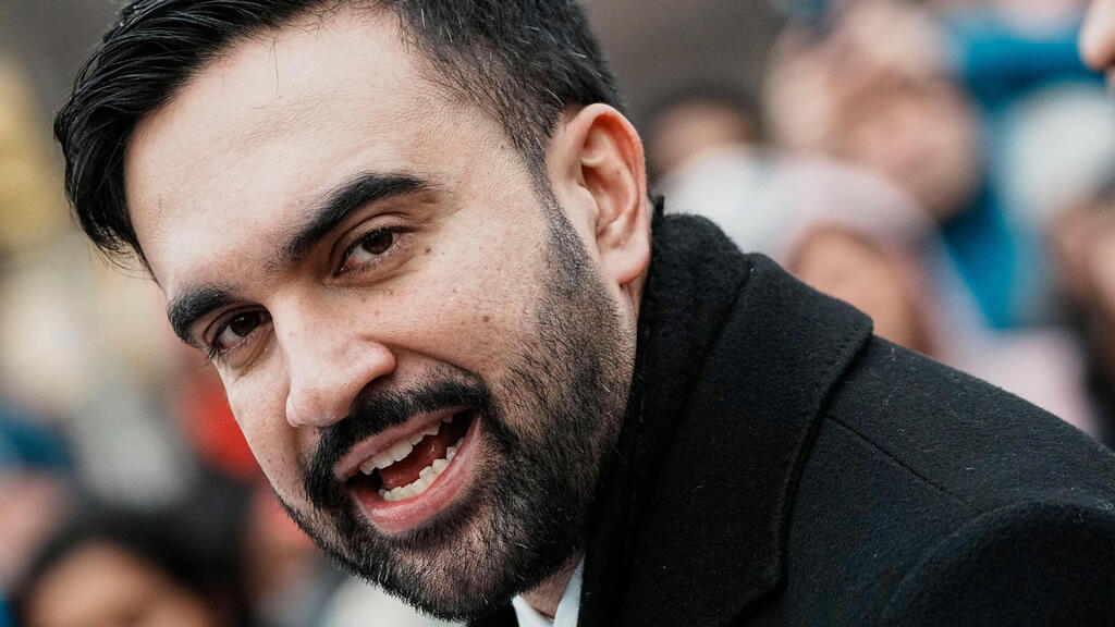 זוהראן ממדאני במסיבת עיתונאים בניו יורק