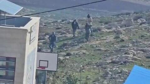 עימות בין מתנחלים לפלסטינים בכפר כיסאן