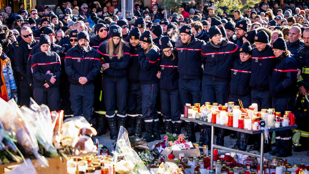 שווייץ אסון בר קראן מונטנה עיירת סקי אתר הנצחה מאולתר כוחות הכיבוי