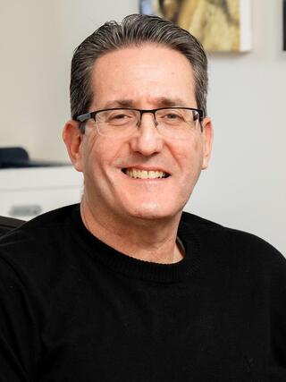 ד"ר ארנון מקורי