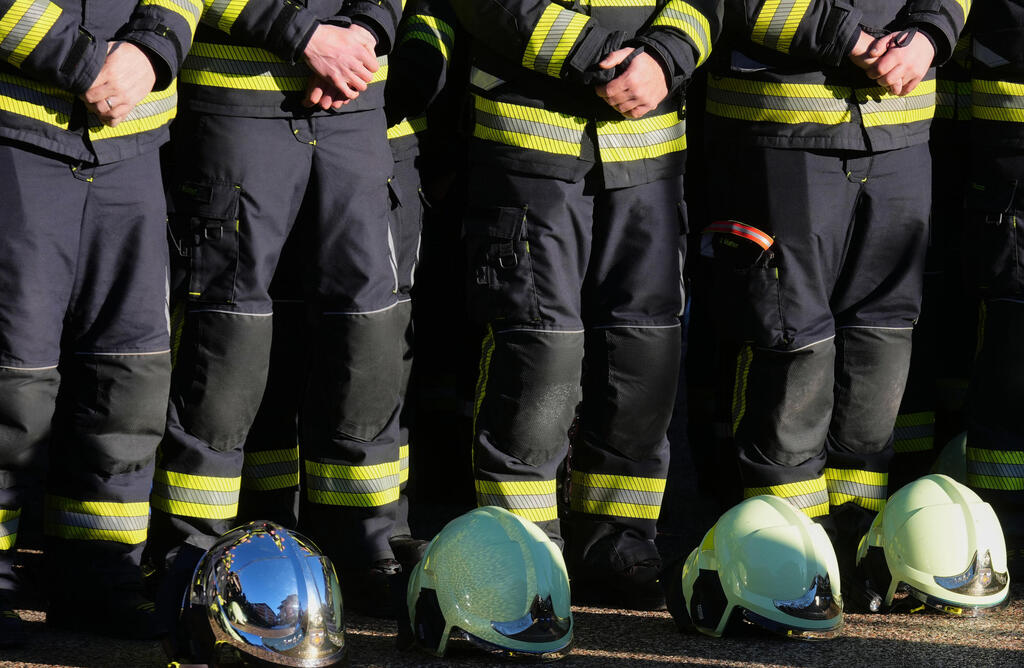 שווייץ אסון בר קראן מונטנה עיירת סקי אתר הנצחה מאולתר כוחות הכיבוי