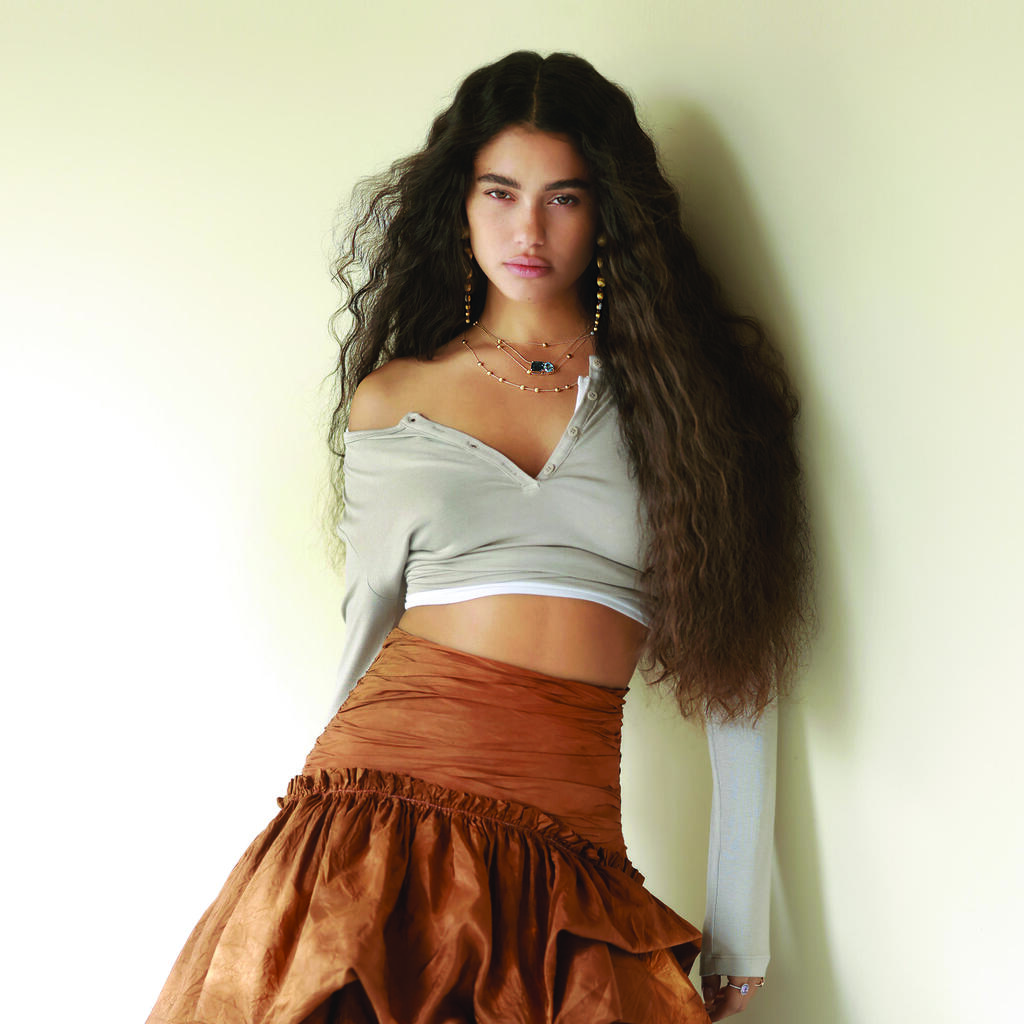 דניאלה חלפון 