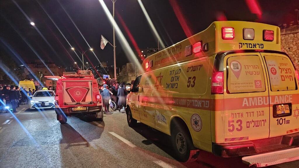 נהג אוטובוס דורס מפגינים בעצרת החרדים נגד הגיוס בירושלים