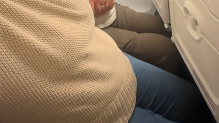 הסרטון שהדהים - לא ייאמן כמה מעט מקום יש לרגליים